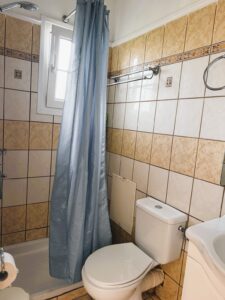 Celestine Studio Apartment mit Balkon